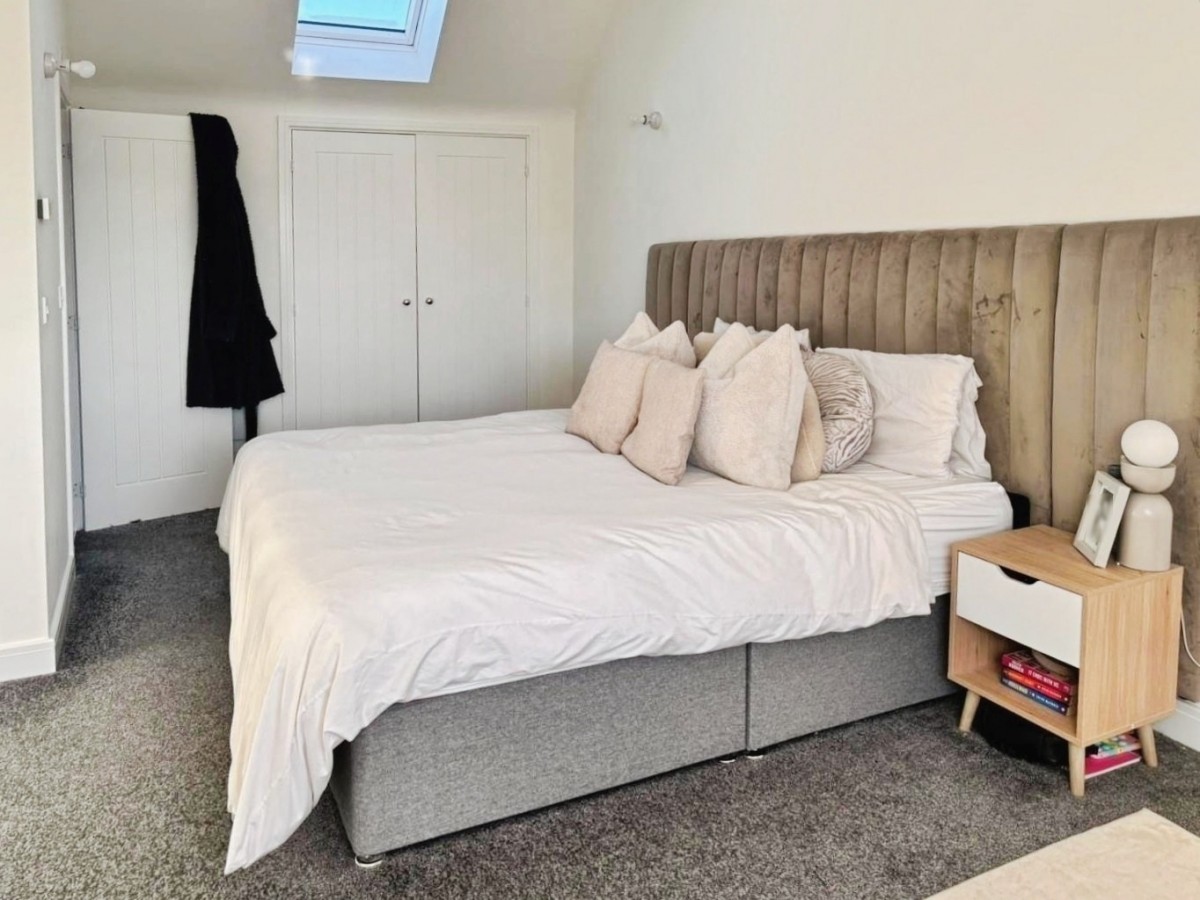 Insley Avenue, Lichfield, WS14 0FE