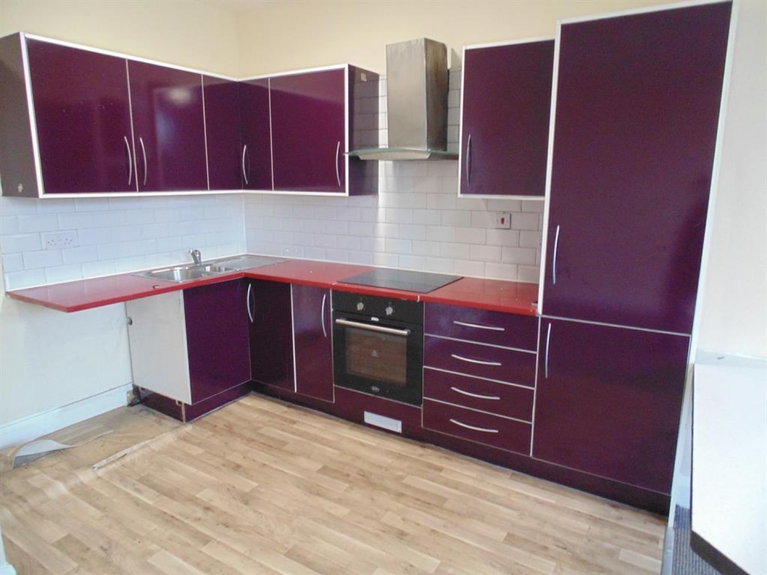11 Commercial St, Batley, WF17 5HJ