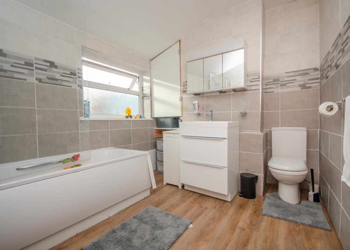 Chaplin Road, Easton, Bristol, BS5 0JY