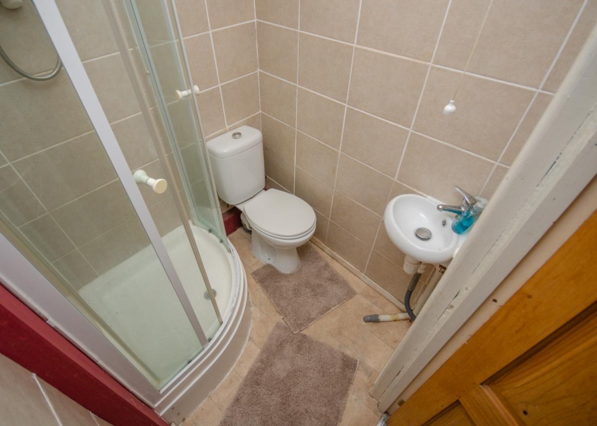 Chaplin Road, Easton, Bristol, BS5 0JY