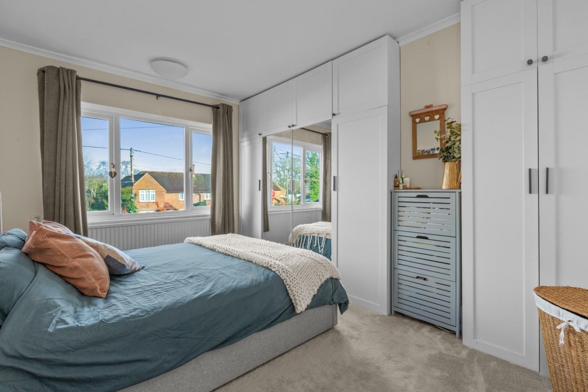 Plantation Road, Amersham, Buckinghamshire, HP6 6HW