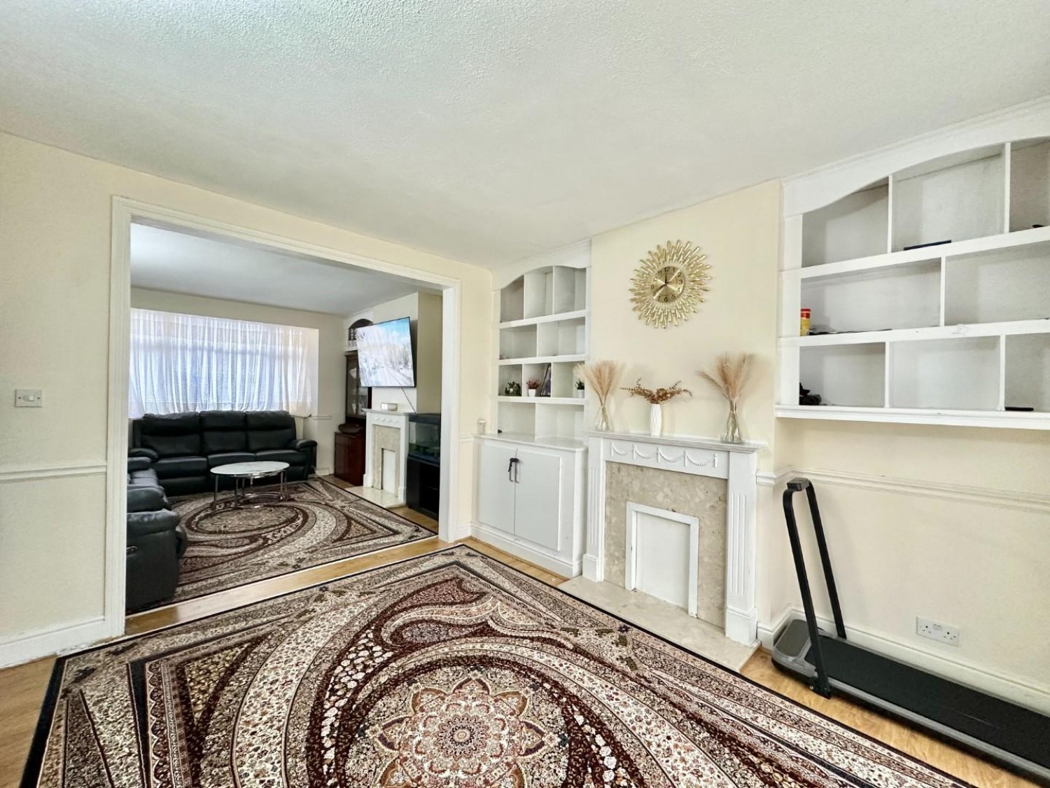 St. Marys Walk, Hayes