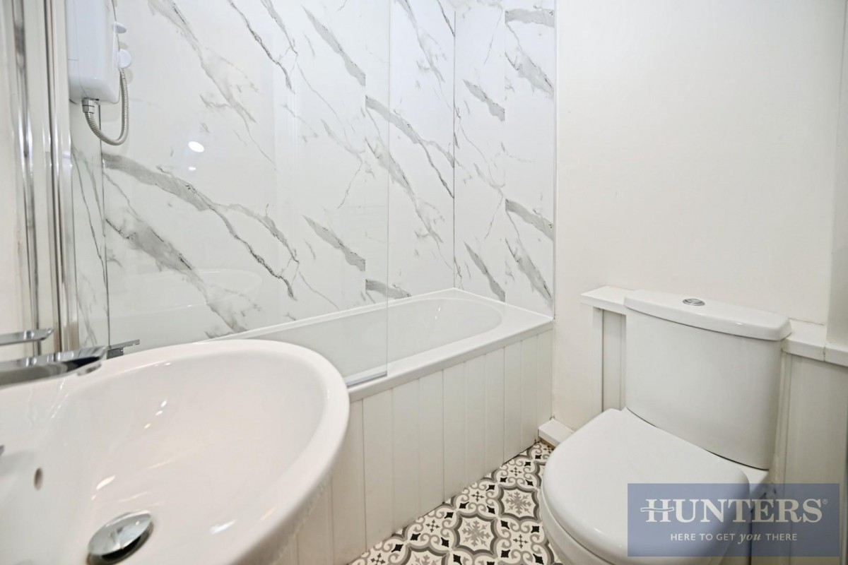 Ley Fleaks Road, Bradford