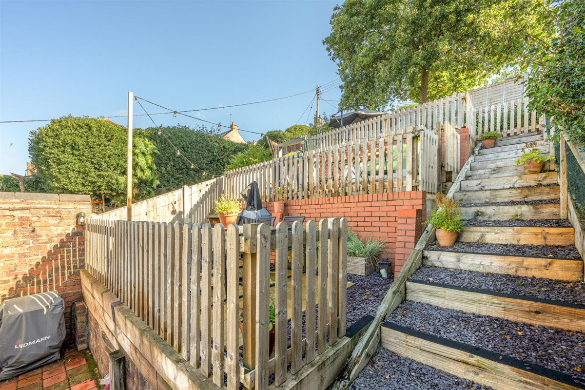 Glenside Cottages, Kinver Lane, Caunsall, DY11 5YJ