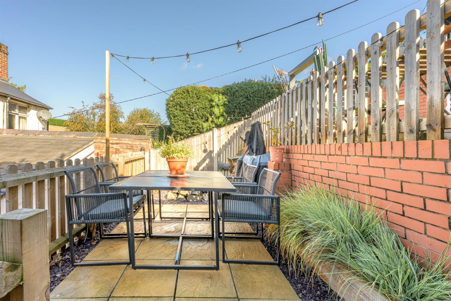 Glenside Cottages, Kinver Lane, Caunsall, DY11 5YJ