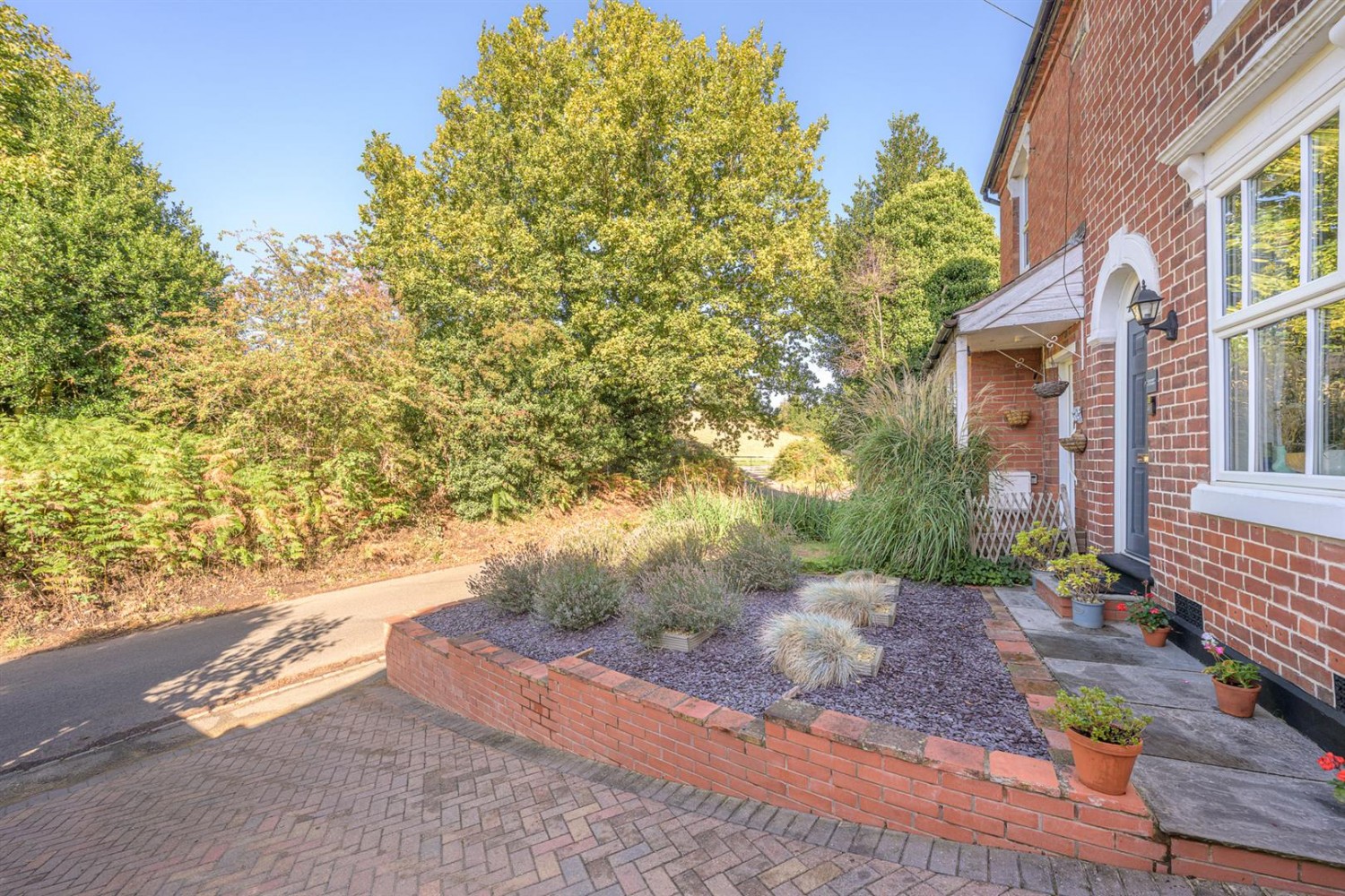 Glenside Cottages, Kinver Lane, Caunsall, DY11 5YJ