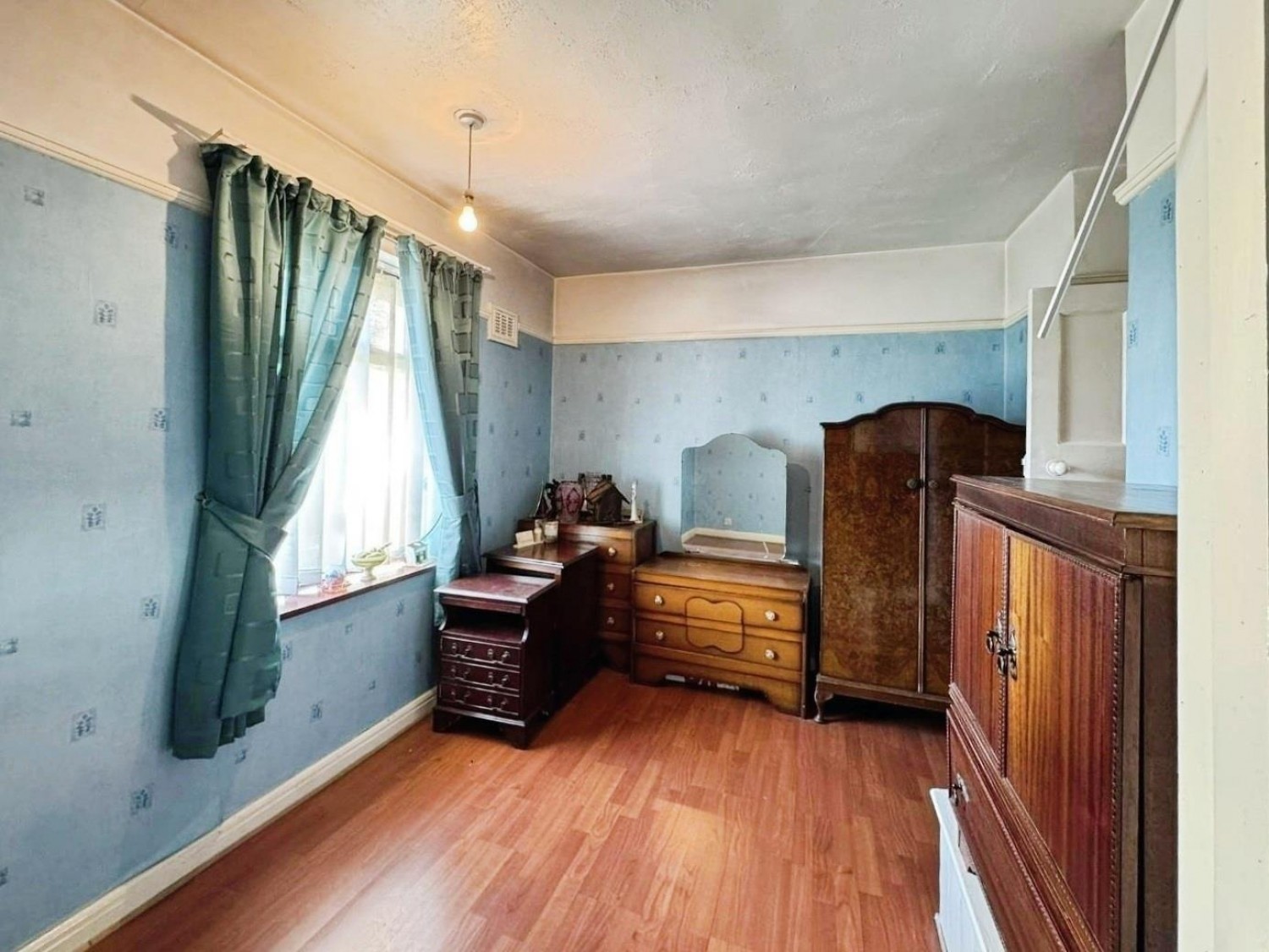 Muirhead Avenue East, Liverpool