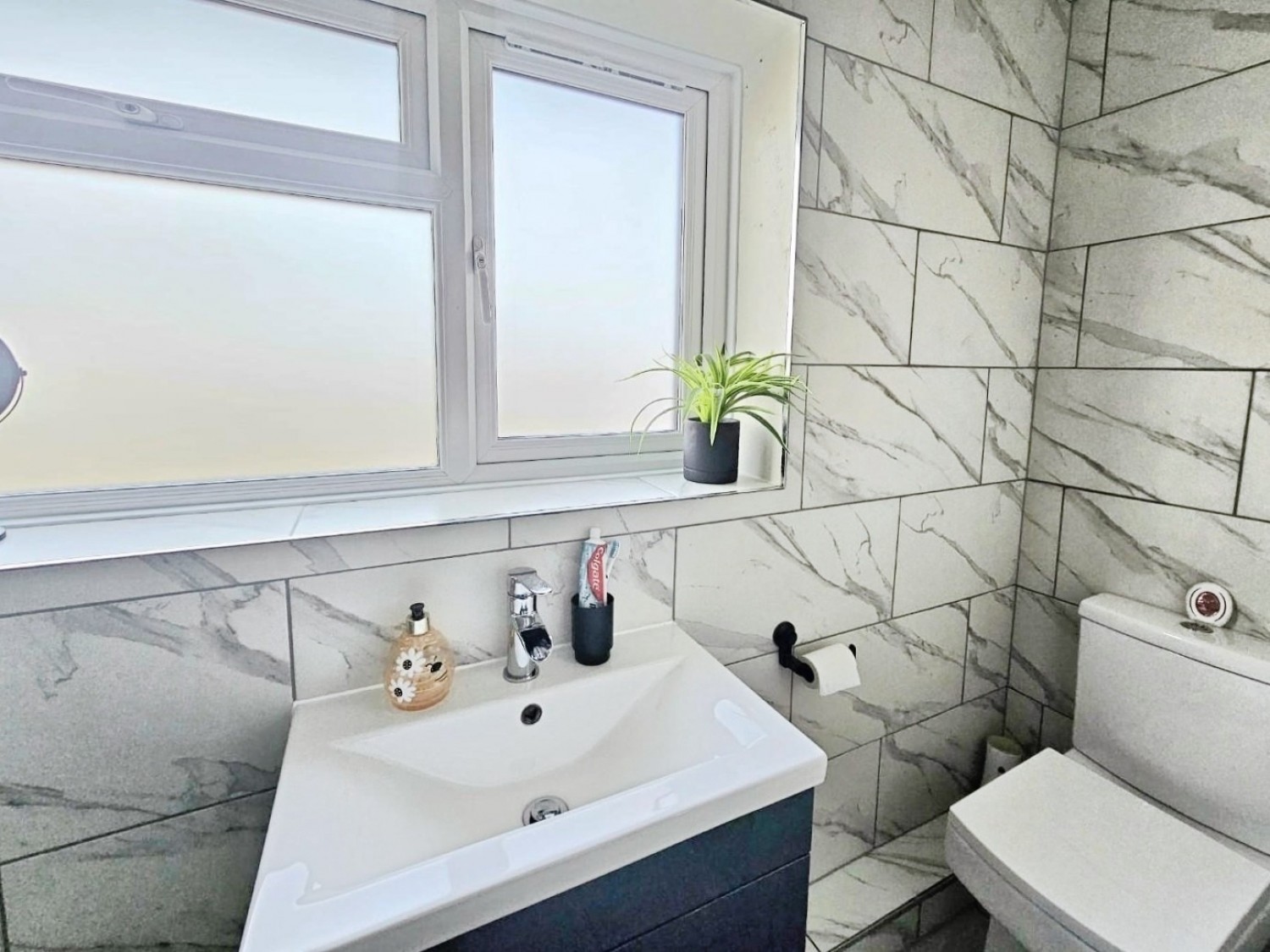 Cambridge Avenue, Dursley, GL11 4AU