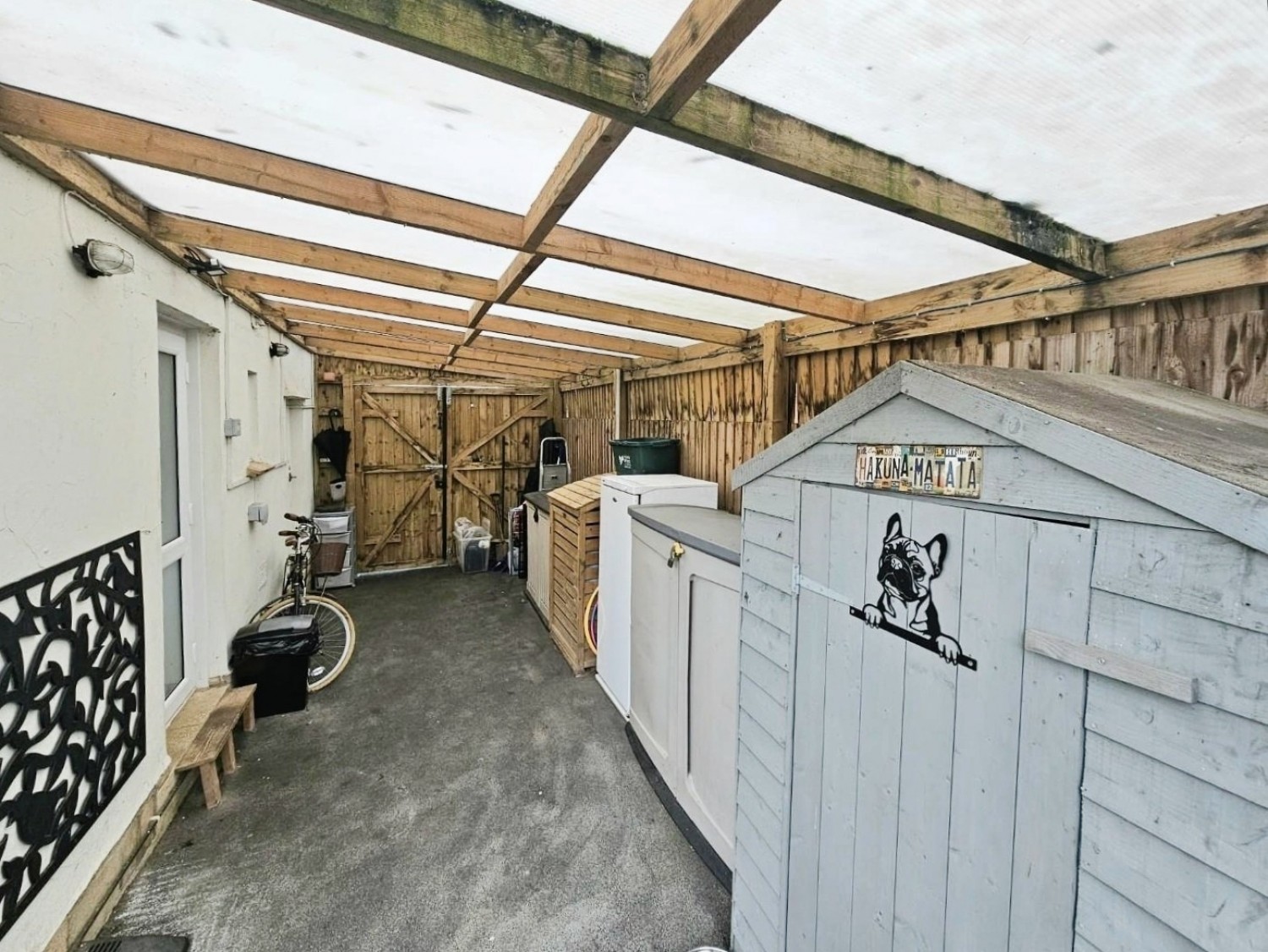 Cambridge Avenue, Dursley, GL11 4AU