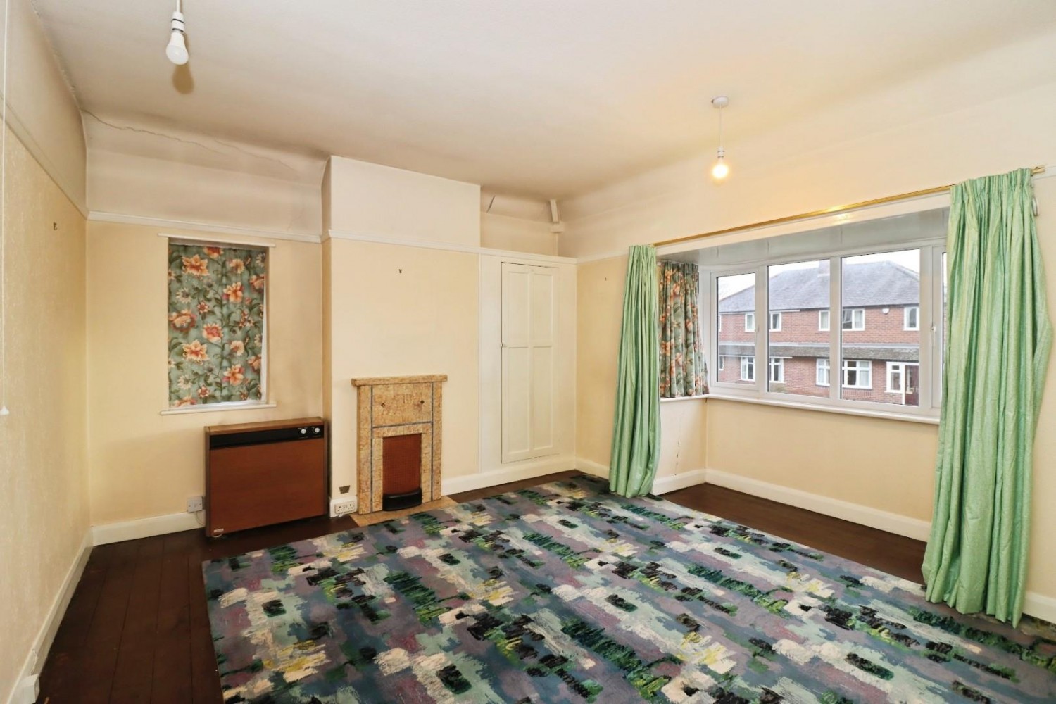 3 bedroom House for sale in Malvern Road, Brockwell, Chesterfield, S40 4DY