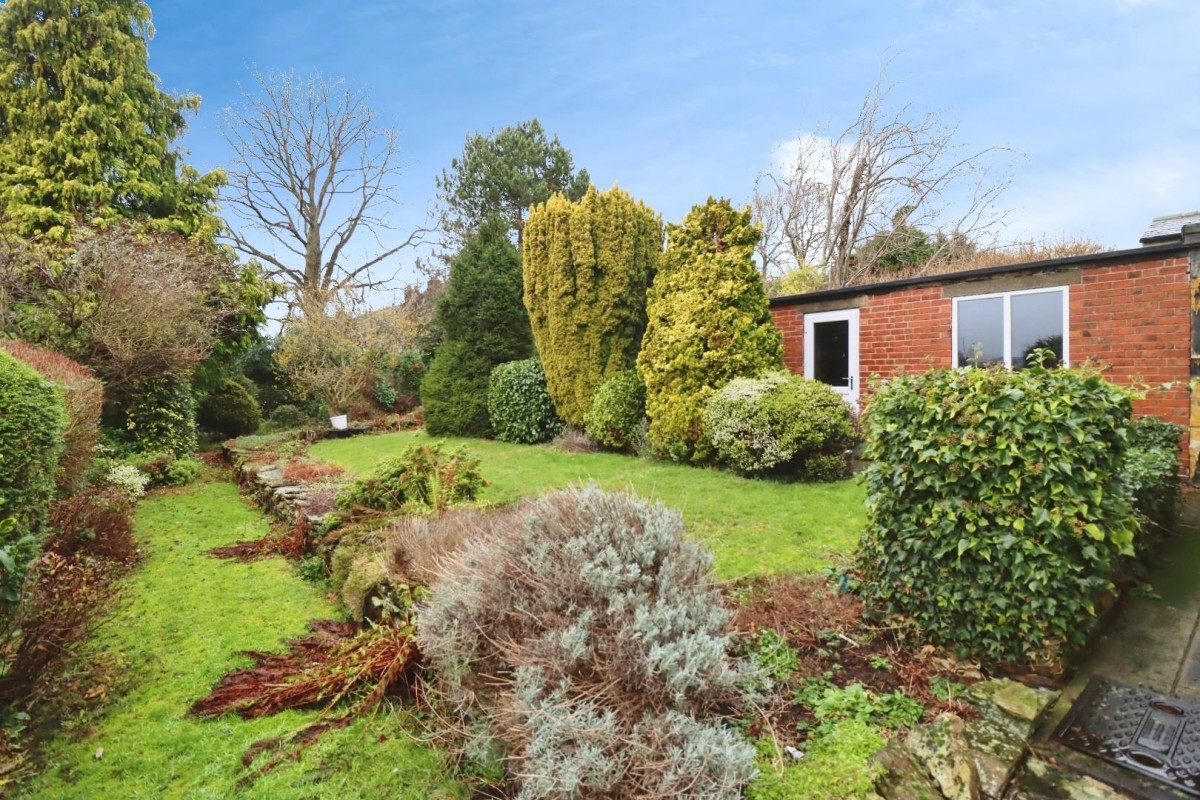 Malvern Road, Brockwell, Chesterfield, S40 4DY