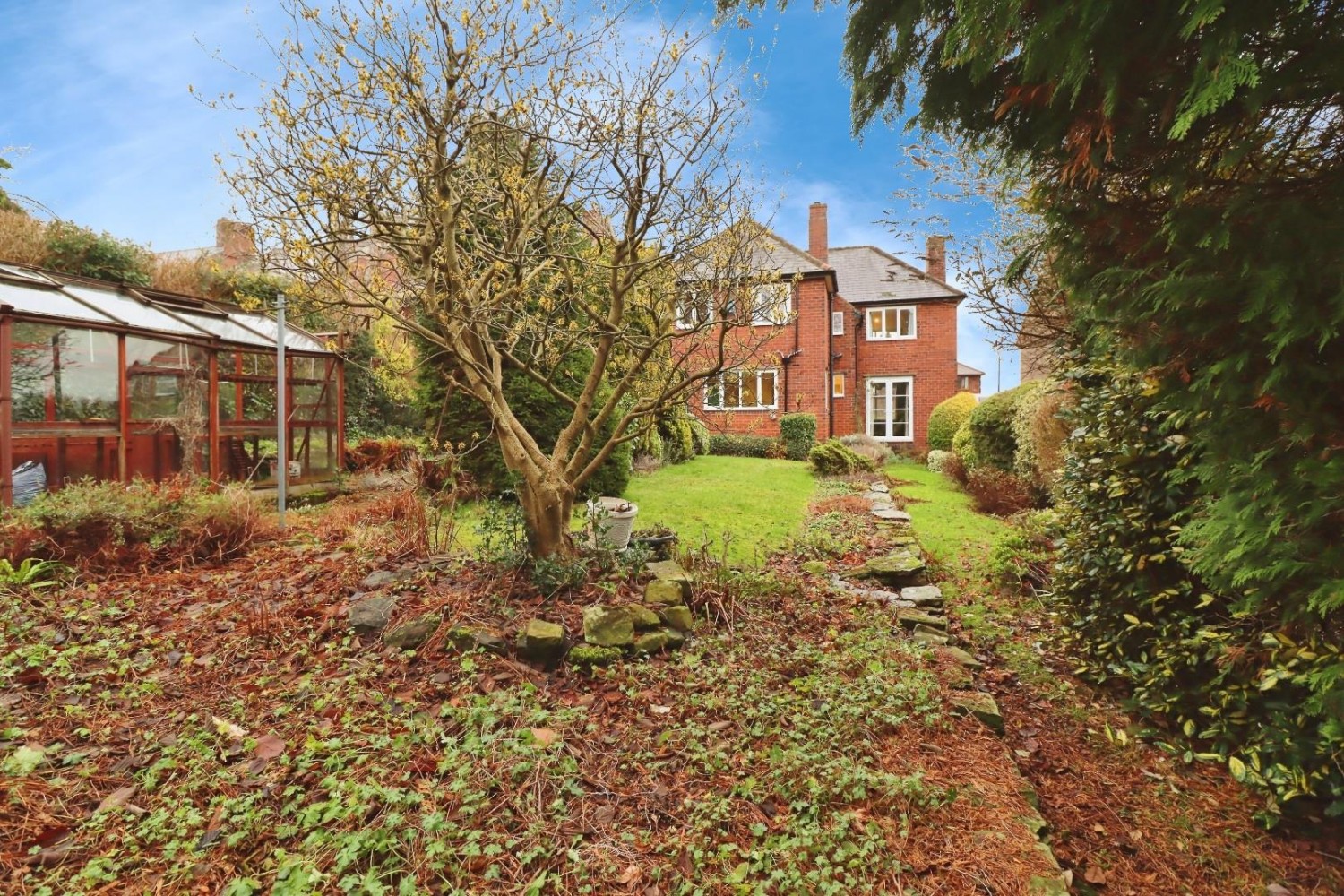3 bedroom House for sale in Malvern Road, Brockwell, Chesterfield, S40 4DY