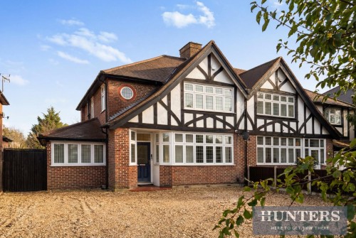 Malden Road, Worcester Park, KT4