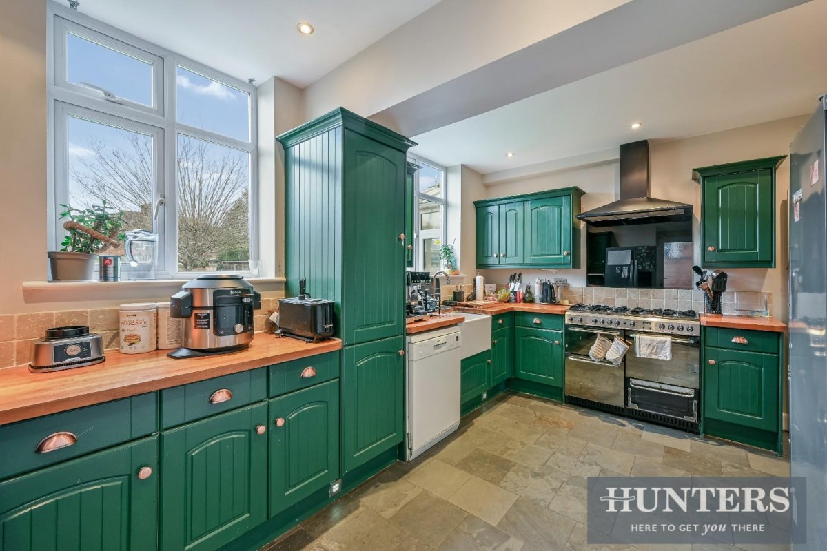 Malden Road, Worcester Park, KT4