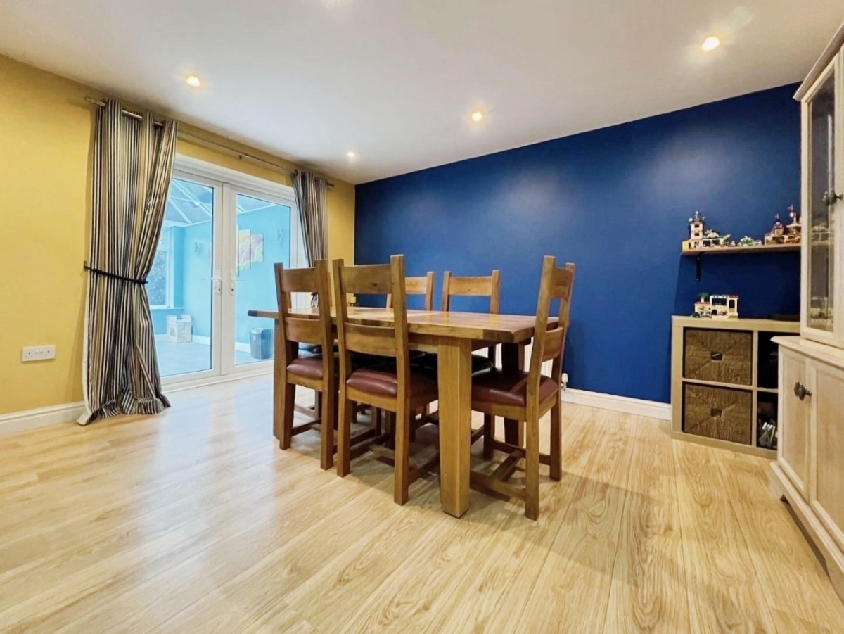 Manor Lane, Wotton-under-Edge, Gloucestershire