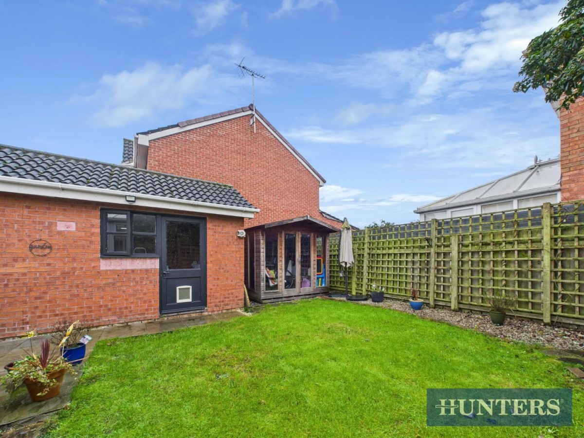 Hillcrest Drive, Beverley, HU17 7JL