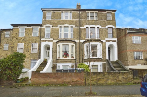 North Birkbeck Road, London, E11 4JF