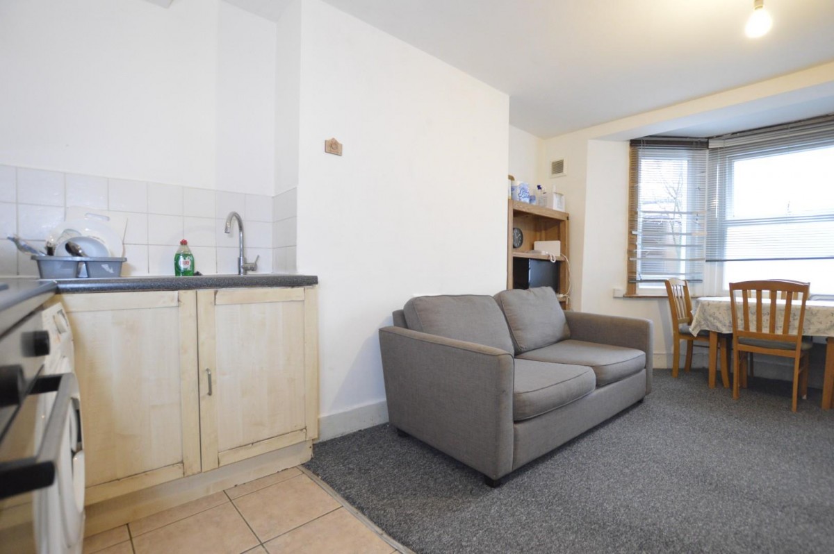 North Birkbeck Road, London, E11 4JF