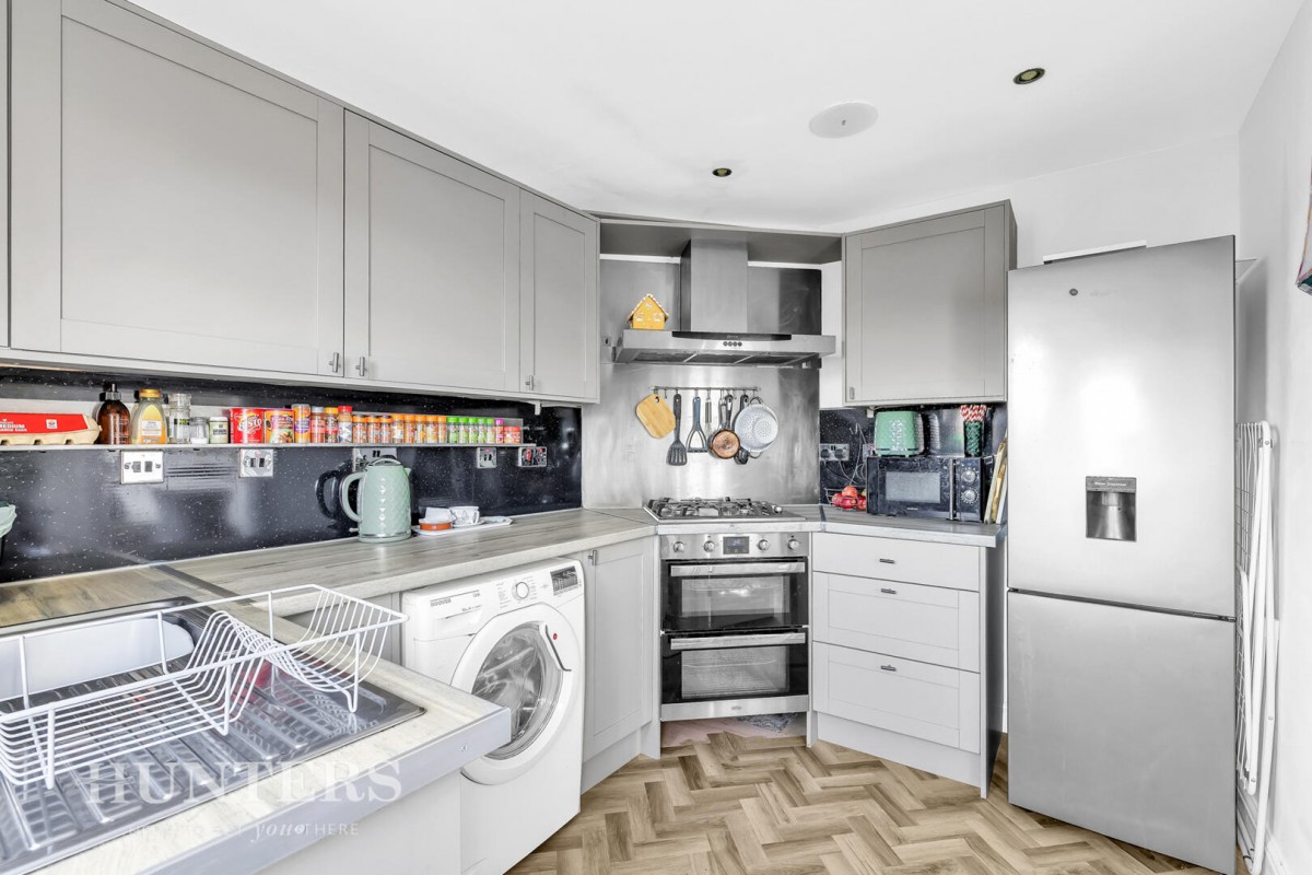 Shore Mount, Shore, Littleborough, OL15 8EN