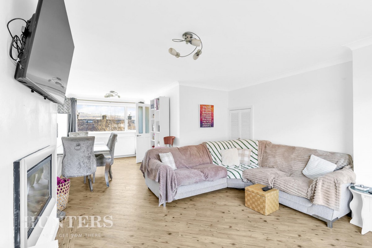 Shore Mount, Shore, Littleborough, OL15 8EN