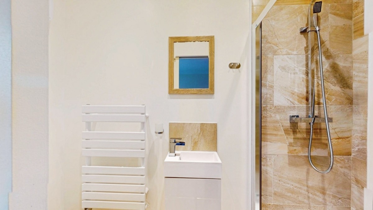 West Busk Lane, Otley, LS21