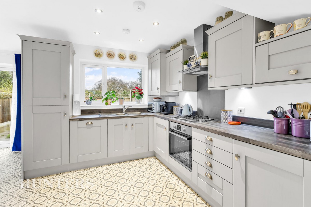 Dividend Drive, Littleborough, OL15 9HD