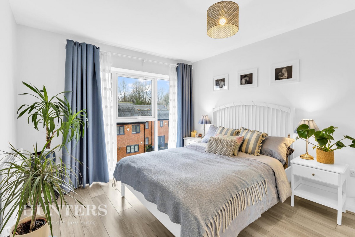 Dividend Drive, Littleborough, OL15 9HD