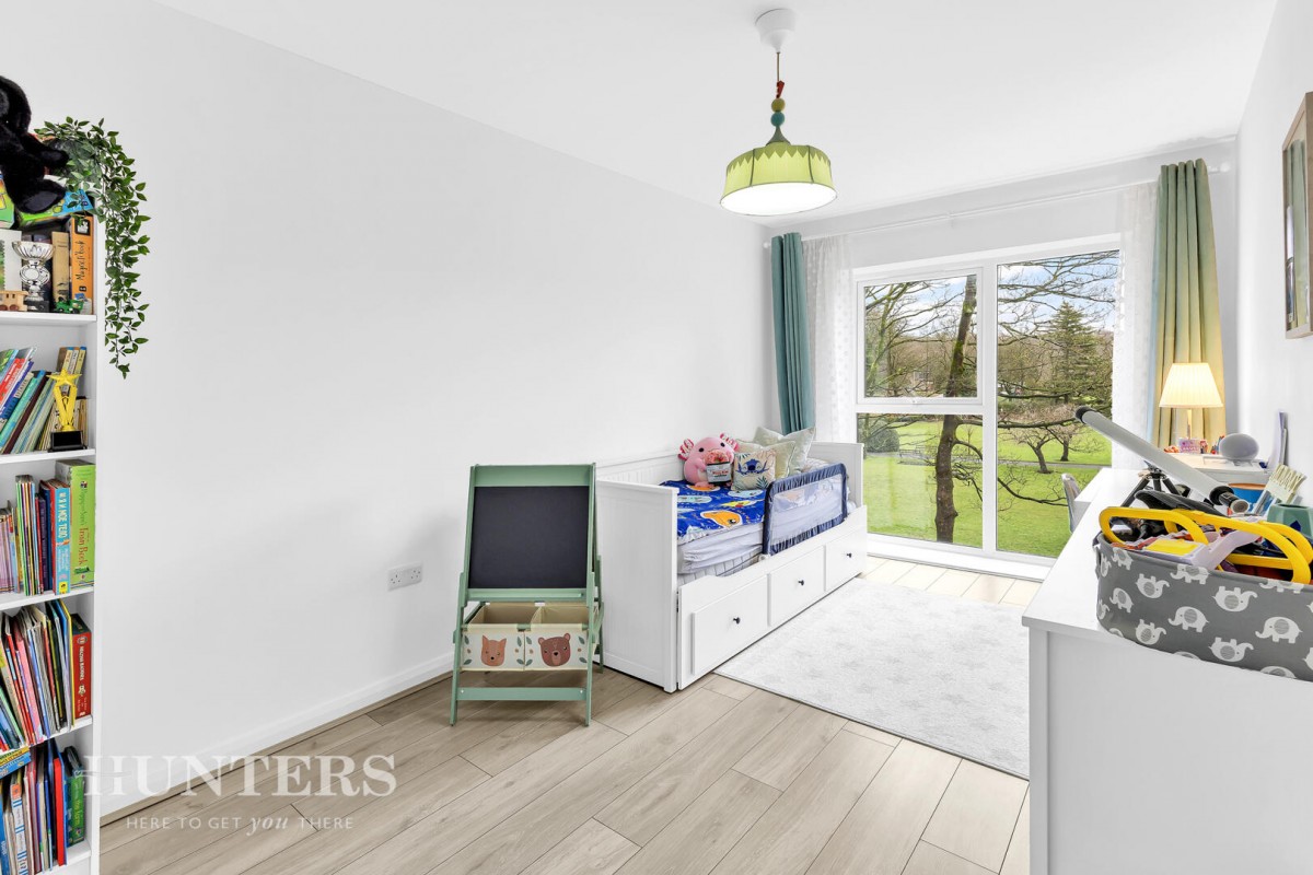 Dividend Drive, Littleborough, OL15 9HD