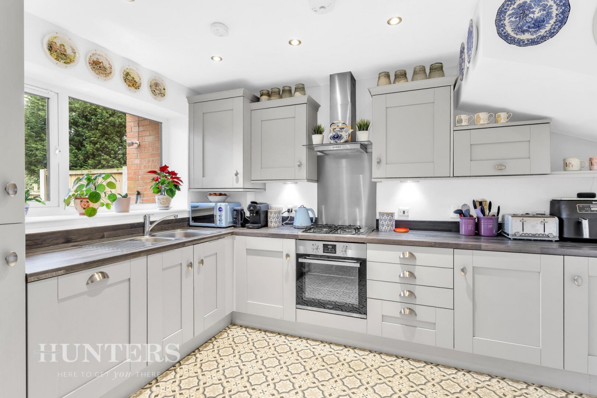 Dividend Drive, Littleborough, OL15 9HD