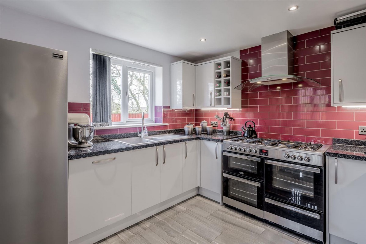 Oaklands, Wombourne, WV5 0AJ