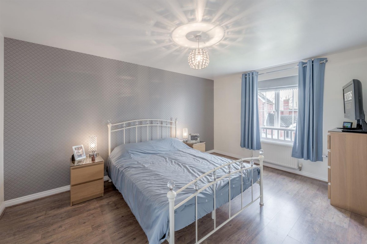 Oaklands, Wombourne, WV5 0AJ