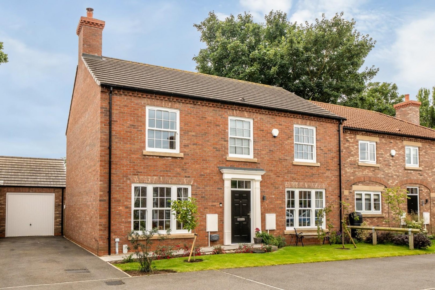 Wisteria Park Gardens