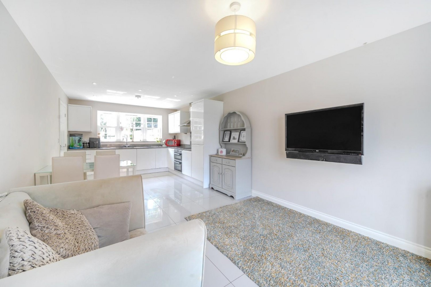 Wisteria Park Gardens