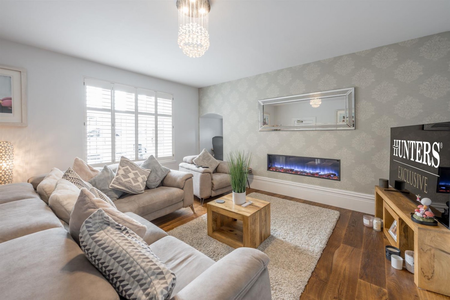 Broadfield House, Kingswinford, DY6 9NS