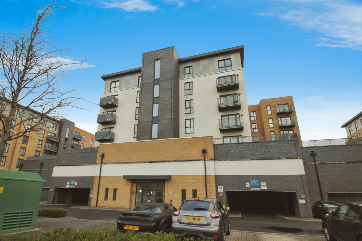 Little Brights Road, Belvedere Park