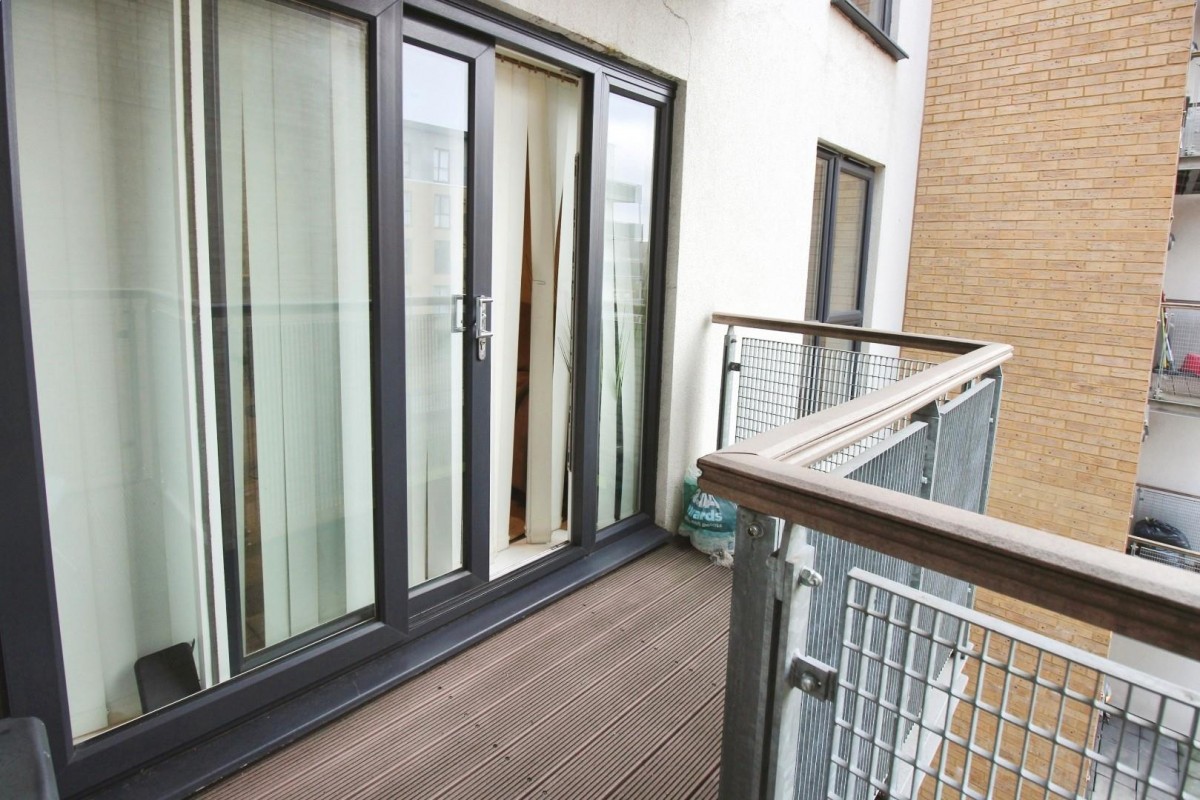 Little Brights Road, Belvedere Park