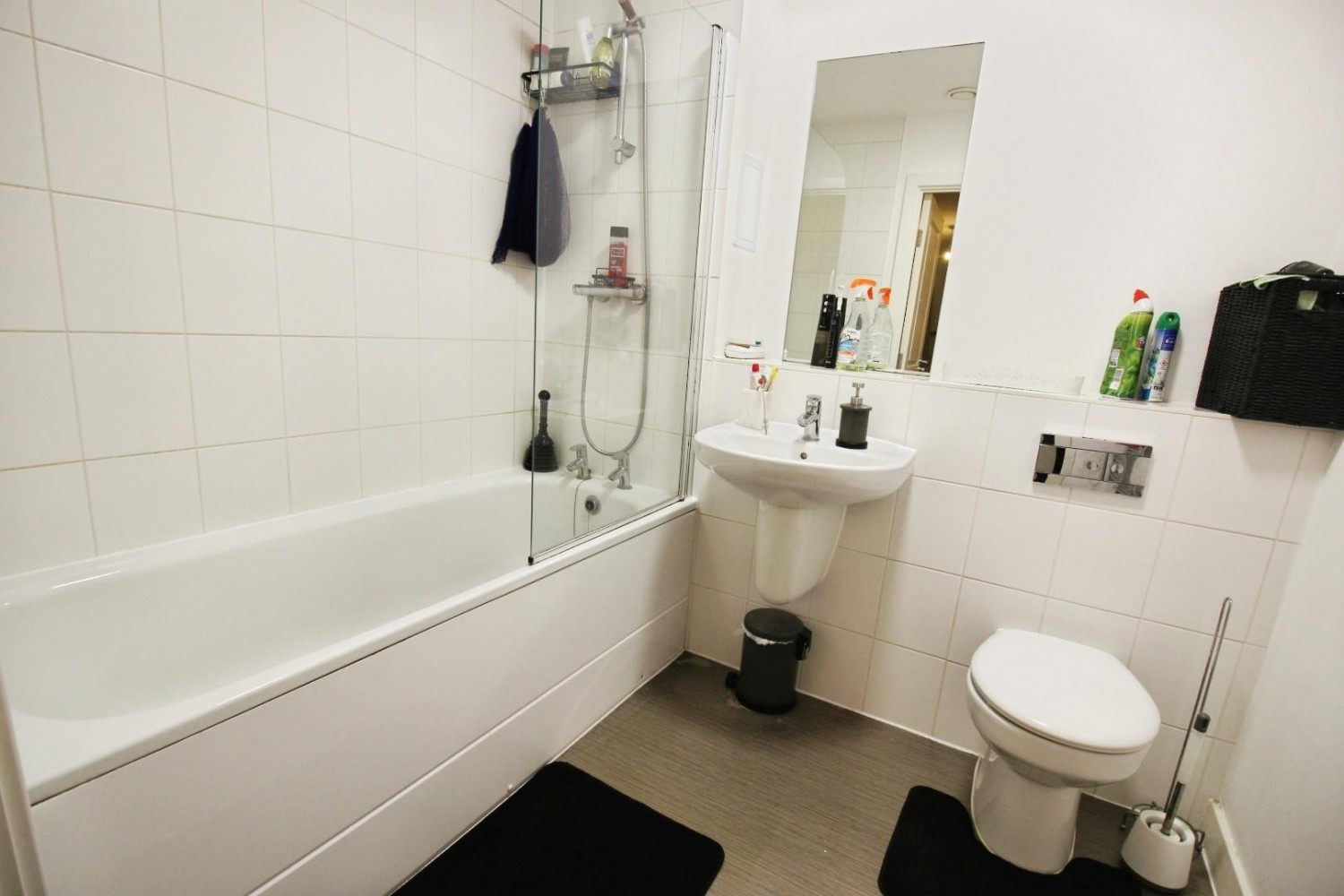 Little Brights Road, Belvedere Park