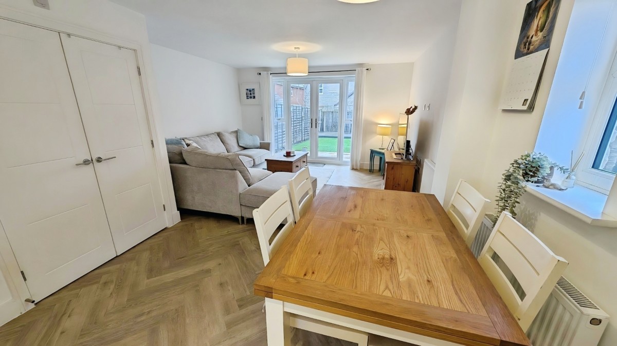 Amberley Gardens, Yate BS37