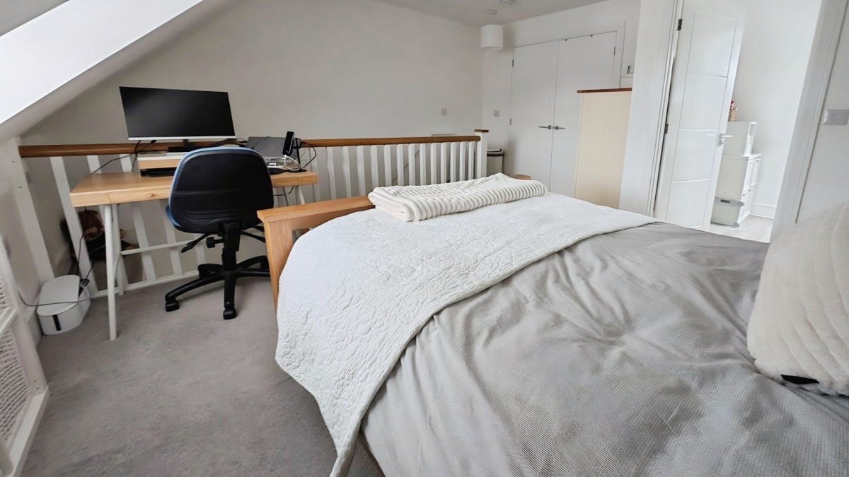 Amberley Gardens, Yate BS37