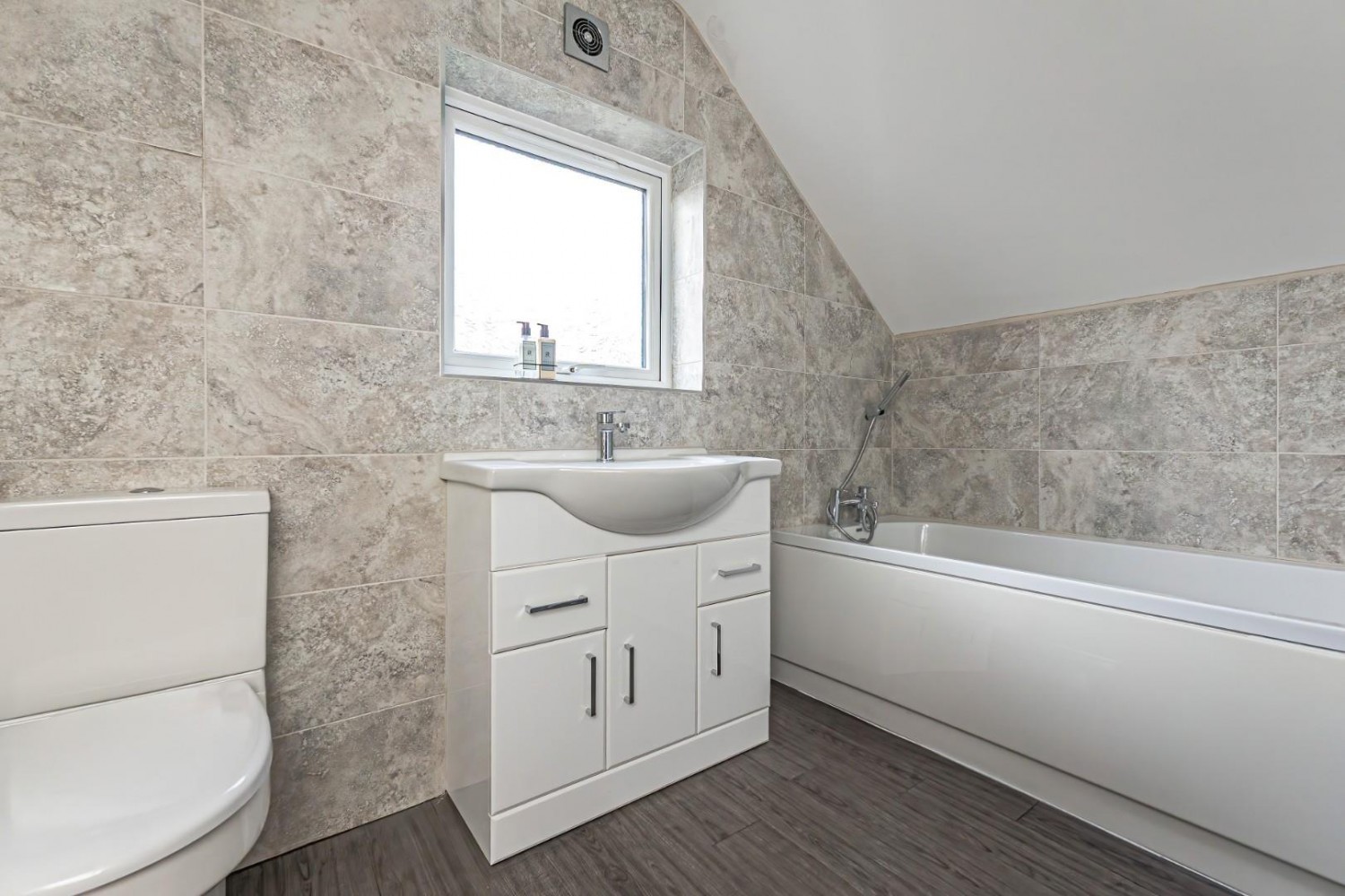 Heath Road, Leighton Buzzard