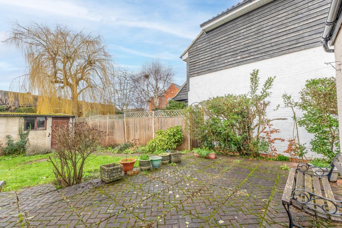 Heath Road, Leighton Buzzard