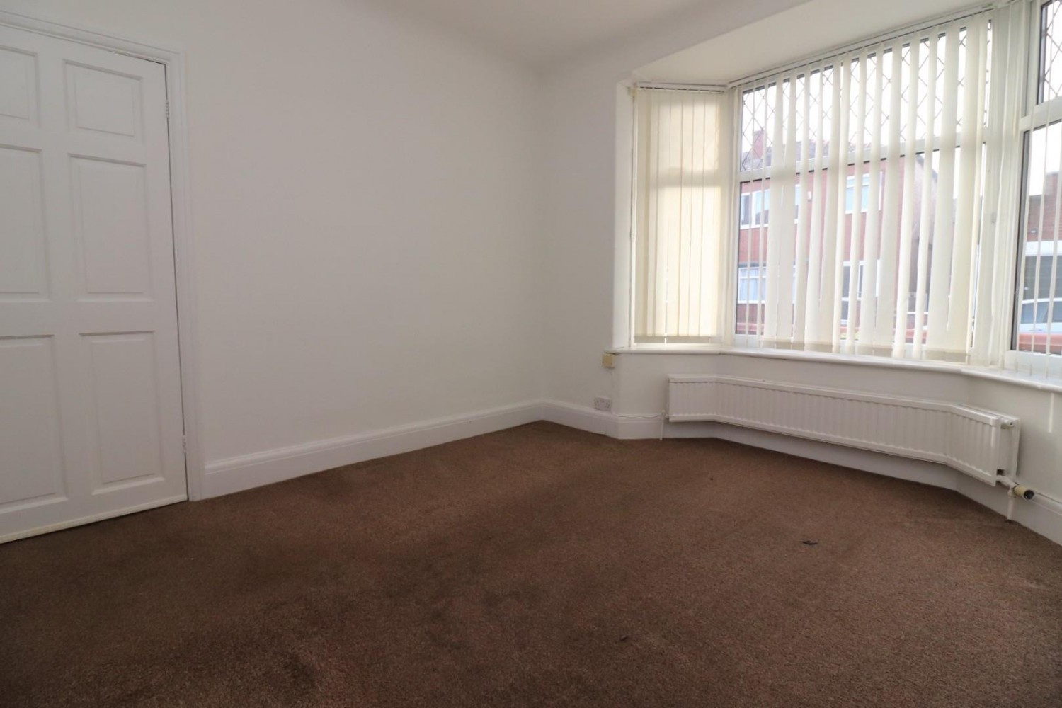 Florence Avenue, Bolton