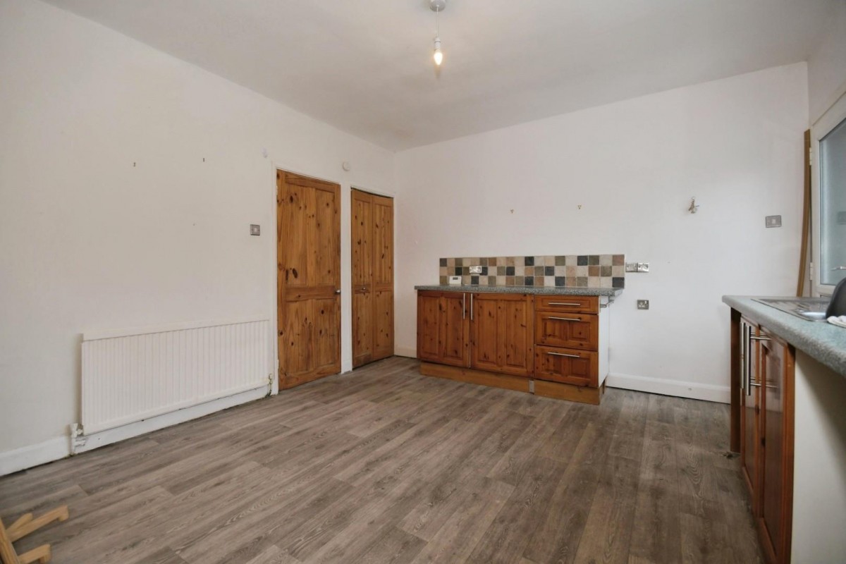 Devonshire Avenue East, Hasland, Chesterfield, S41 0AE