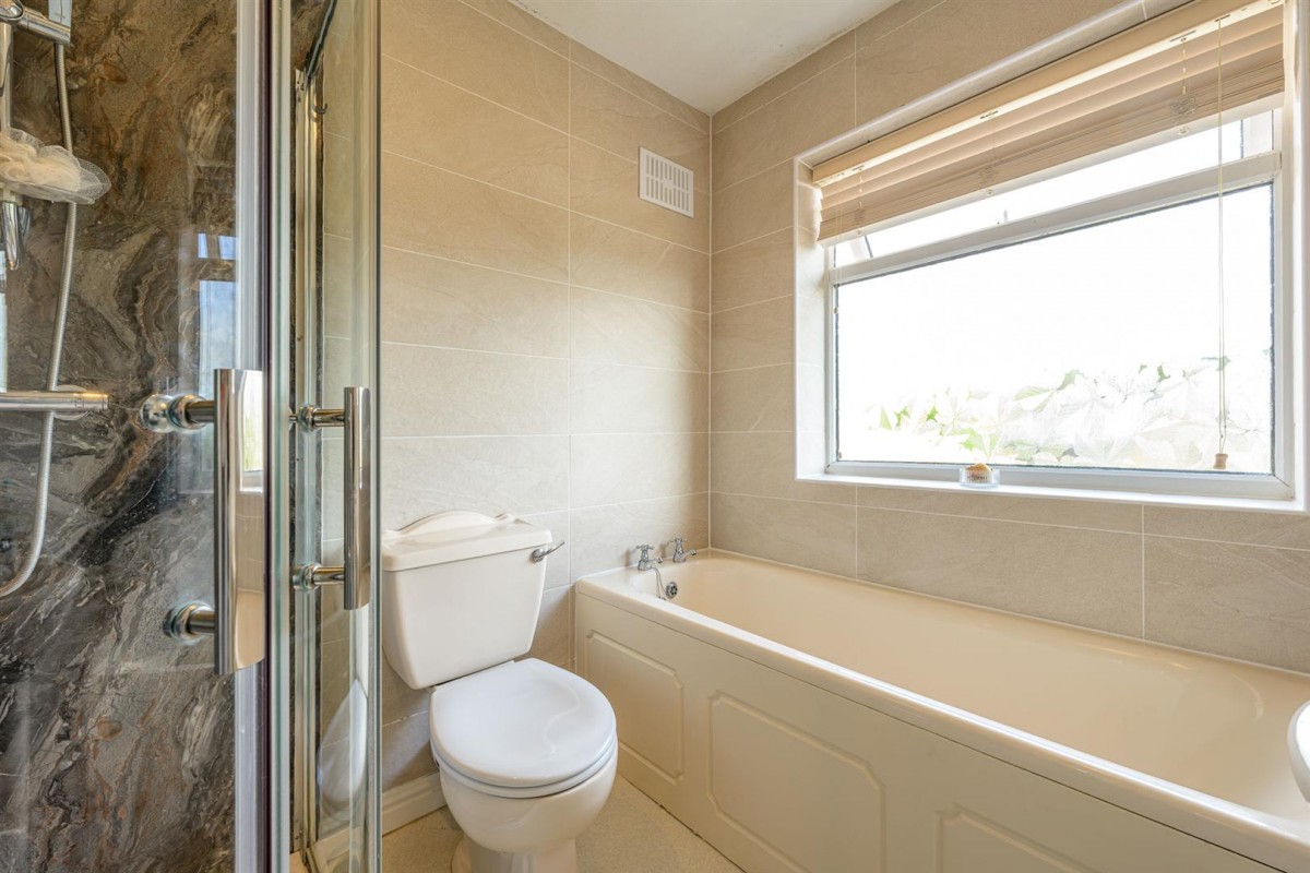 Wentworth Road, Wollaston, Stourbridge, DY8 4SB