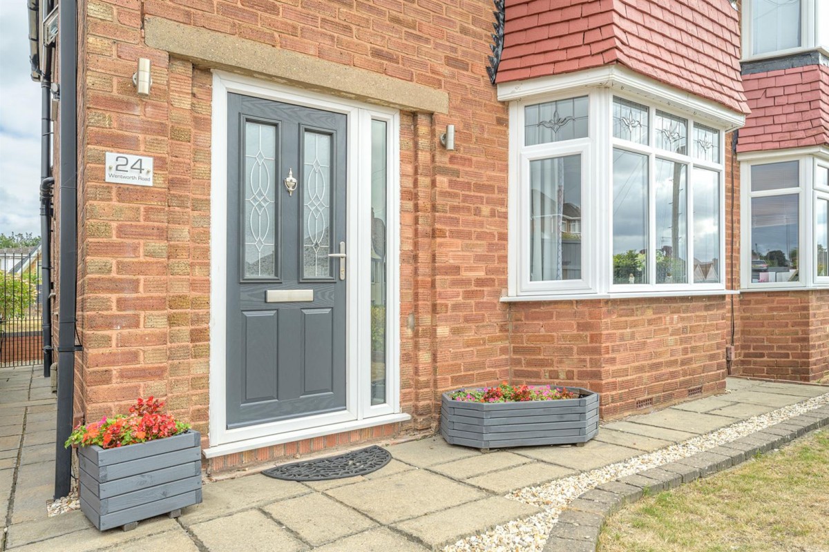 Wentworth Road, Wollaston, Stourbridge, DY8 4SB