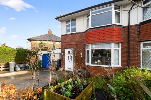 Harlow Park Crescent, Harrogate