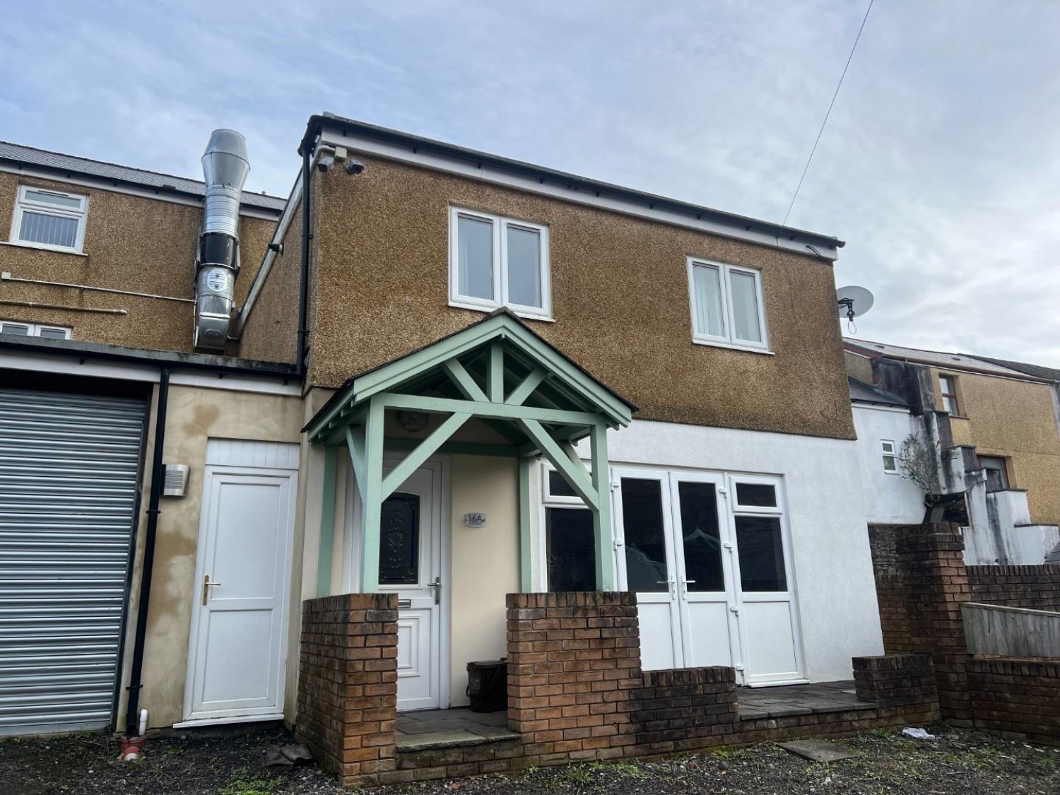 High Street, Ogmore Vale, CF32 7AD