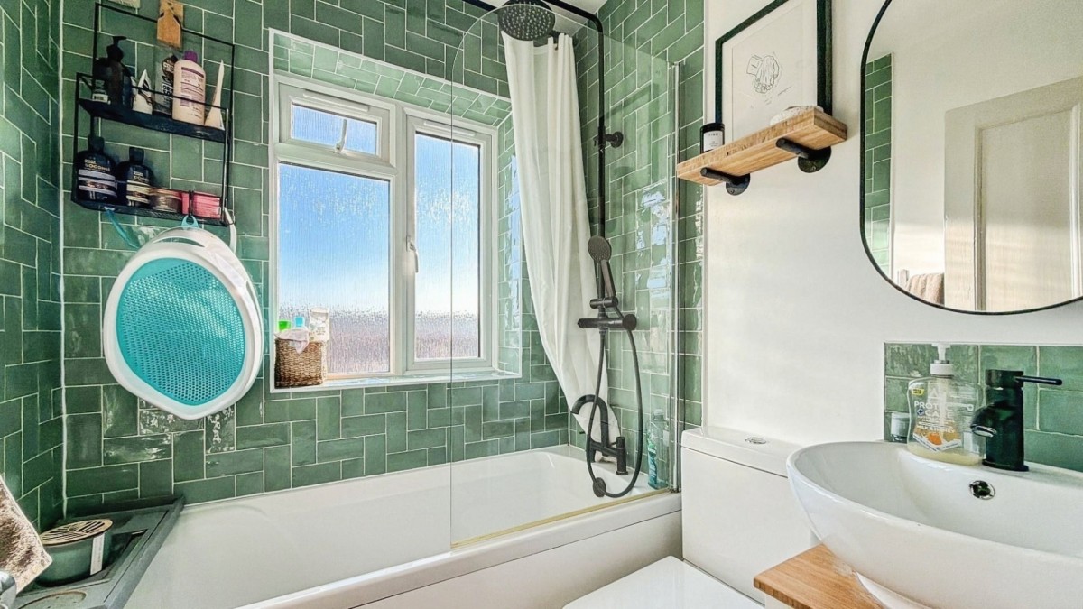 Brendon Road, Windmill Hill, BS3 4PL