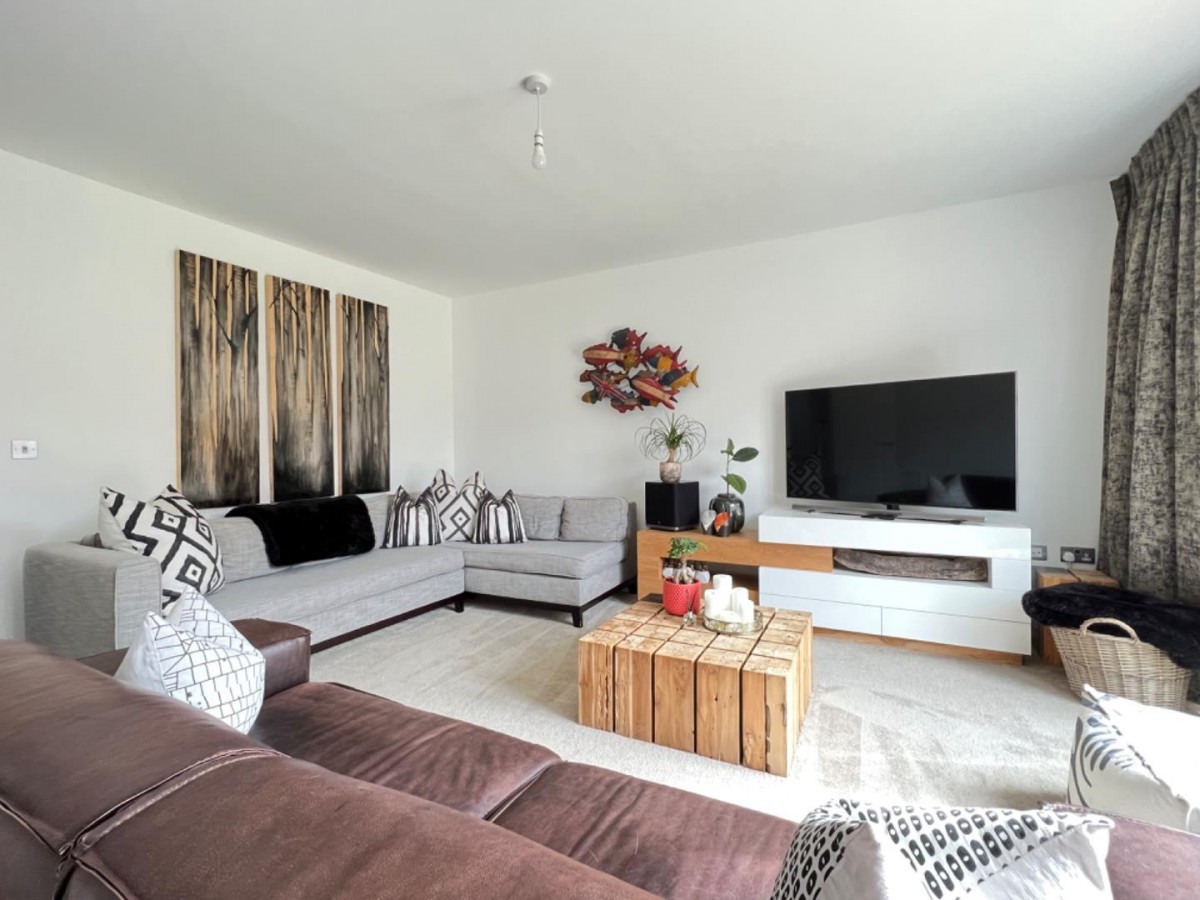 Samuel Reynolds Close, Stonehouse