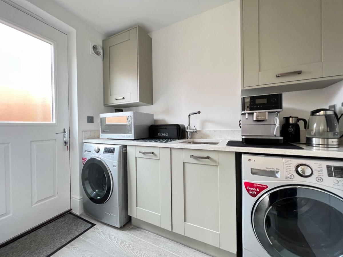 Samuel Reynolds Close, Stonehouse